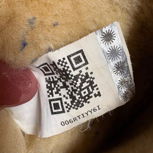 UGG Classic Tall Boots Chestnut Sheepskin Lined Pre-Owned 9 - Picture 15 of 16